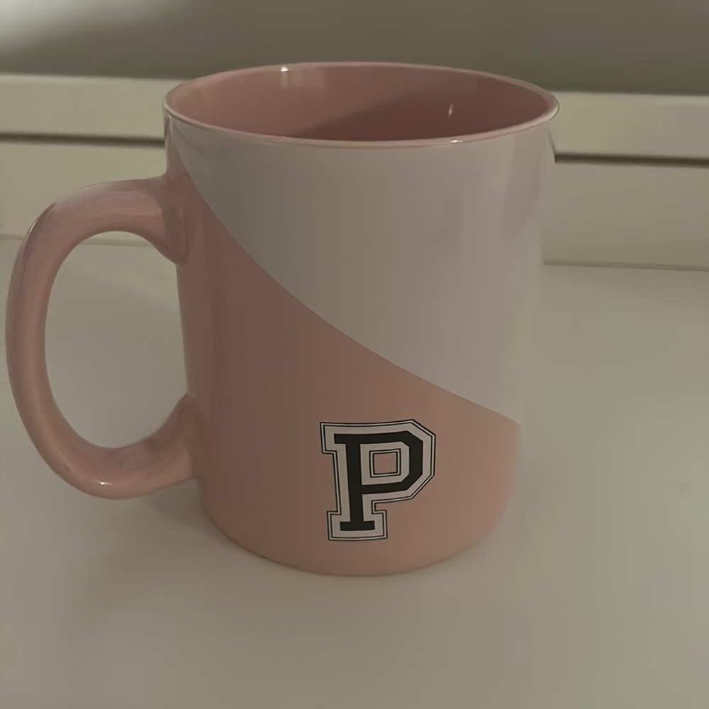 Victoria’s Secret PINK MONOGRAM P LOGO OVERSIZED COFFEE MUG  29.76 fl oz